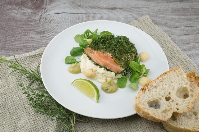 image de truites aux herbes